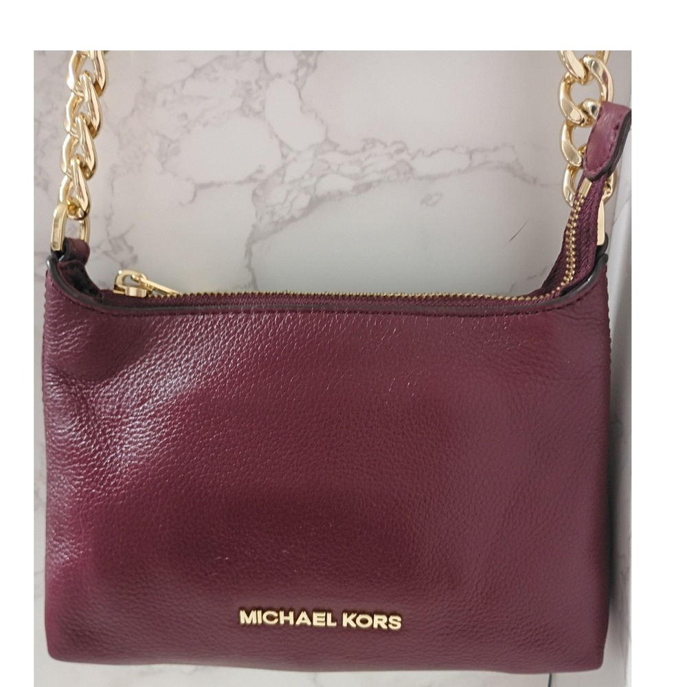 MICHAEL KORS Bedford Burgundy Pebbled Leather Crossbody Bag - NWT
